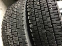 Dunlop SP020a, 10R20 LT 14p.r Цена за Пару! =Japan=. Зимние, без шипов, 2010 год, 30 %, 2 шт