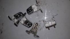 Кронштейн двери. Nissan: Teana, X-Trail, Maxima, Presage, Serena, Murano, Pulsar, Tiida, NP300, Rogue, Cedric, Sylphy, Tiida Latio, Leopard, Cima, Sen...