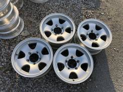 Suzuki. 7.0x16", 5x139.70, ET5
