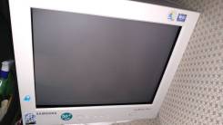 Samsung. 17", технология ЭЛТ (CRT)