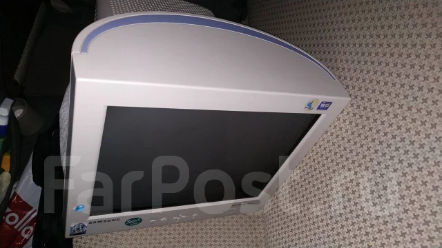 Samsung. 17" ����