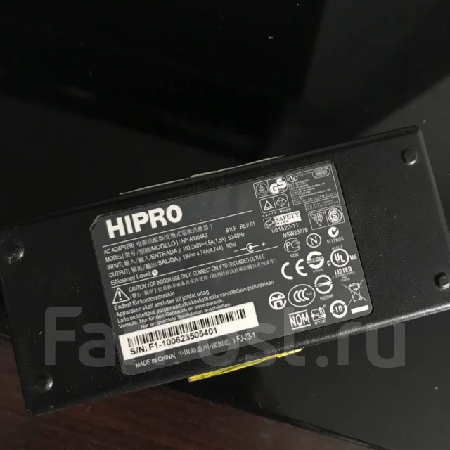 eMachines G730G-382G32Miks. 17.3", 2,5����, ��� 2048 ��, ���� 320���, WiFi: 1, ����������� �� 1��. ����