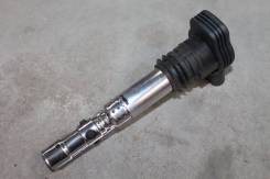 Катушка зажигания, трамблер. Volkswagen Passat, 3B3, 3B6 Seat Ibiza, 6L1 Seat Leon, 1M1, 1M2 Seat Toledo, 1M1, 1M2 Seat Exeo, 3R2, 3R5 Skoda Superb Sk...