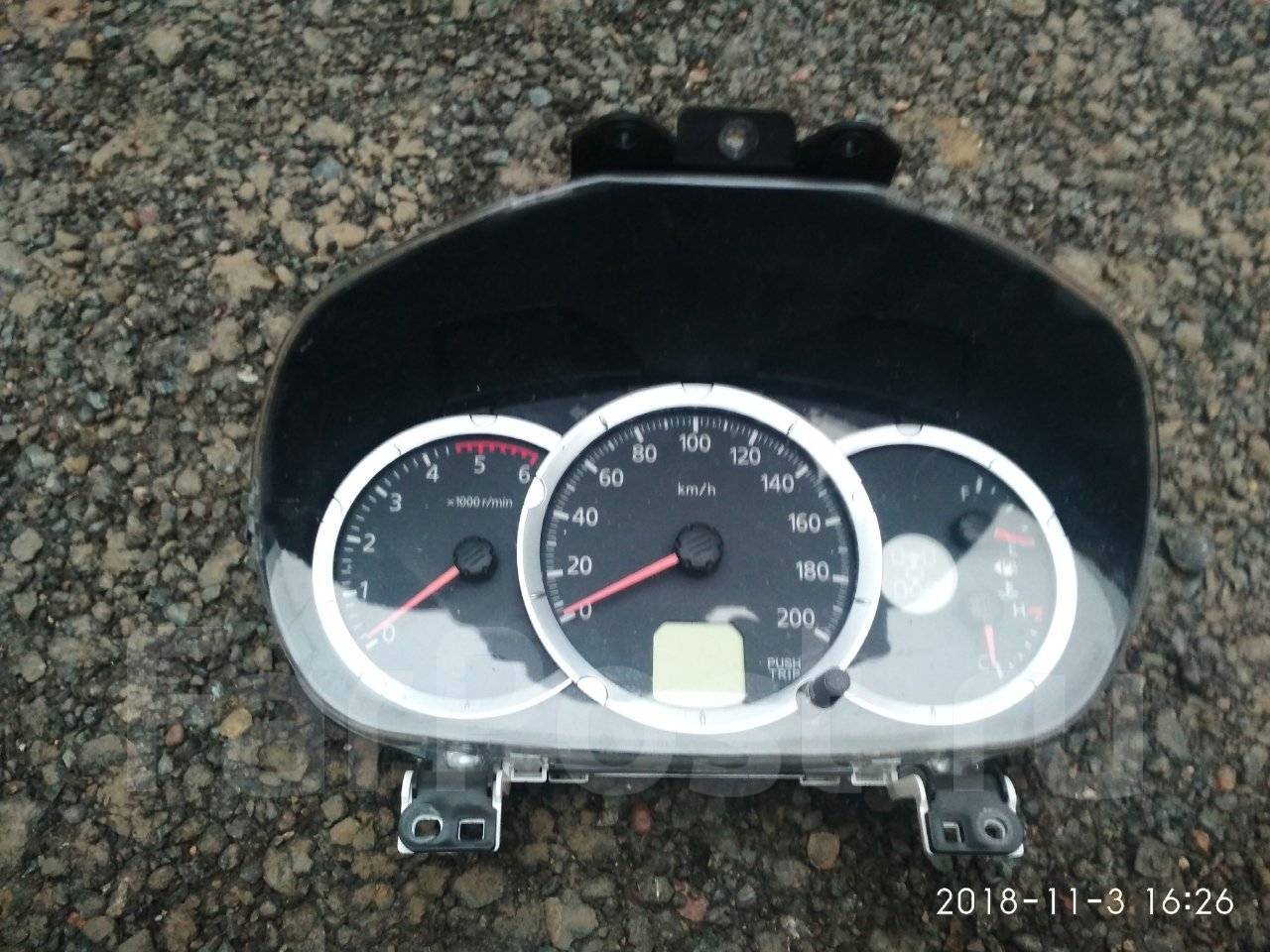 панель приборов митсубиси л200