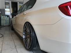 Vossen VFS-2. 10.5/9.0x21", 5x120.00, ET38/30