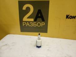 Концевик под педаль тормоза. Toyota Aurion, ACV40 Toyota Camry, ACV40, ACV45, GSV40 Toyota Land Cruiser Prado, GRJ120, GRJ121, GRJ125, KDJ120, KDJ121...