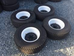 Выносные диски R15x8,5jj ET-40 PCD6x139,7 с шинами Yokohama 265/70R15. 8.5x15" 6x139.70 ET-40