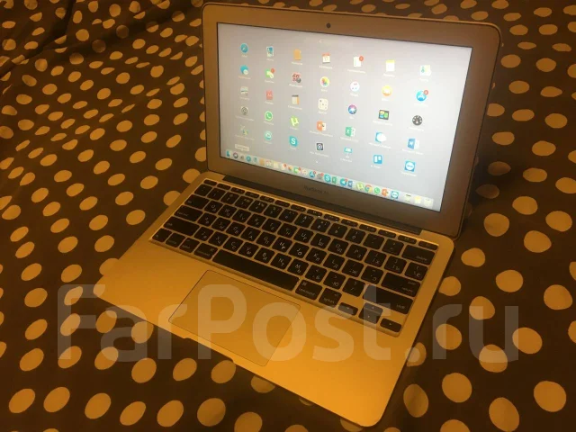 Apple MacBook Air 11. 11", ���� 128���, WiFi: 1, Bluetooth: 1, ����������� �� 6��. ����