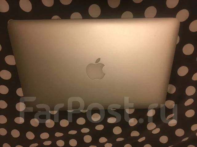 Apple MacBook Air 11. 11", ���� 128���, WiFi: 1, Bluetooth: 1, ����������� �� 6��. ����