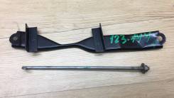 Крепление аккумулятора. Toyota Corolla Fielder, ZZE123, ZZE123G