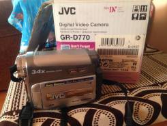 JVC GR-D770. 5 - 5.9 Мп, с объективом