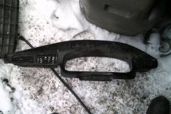Консоль панели приборов. Nissan Bluebird, ENU14, EU14, HNU14, HU14, QU14, SU14 Двигатели: CD20, CD20E, QG18DD, QG18DE, SR18DE, SR20DE, SR20VE