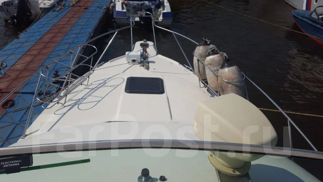 Bayliner. 1996 ���, ����� 10��., ��������� ������������, 380��.�., ������ ����
