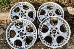 Jawa. 7.0x17", 5x114.30, ET35