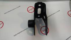 Кронштейн опоры двигателя. Toyota Celica, ST202, ST202C, ST203, ST204 Toyota Curren, ST206, ST207, ST208 Toyota Carina ED, ST200, ST201, ST202, ST203...
