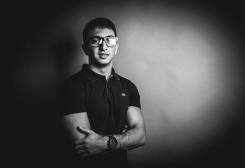 Отделочник. Незаконченное высшее образование (студент), опыт работы 1 год