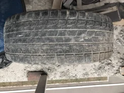 Bridgestone Blizzak Revo1. ������, ��� �����, 2007 ���, �/�, ����� 70 % ����