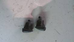 Форсунка омывателя. Toyota Carina, AT170, AT170G, AT171, AT175, AT177, CT170, CT170G, CT176, CT177, ET176, ST170, ST170G, ST171 Toyota Corona, AT170...