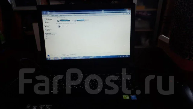 Lenovo B5030. 15.6", 2,2����, ��� 4 ��, ���� 499���, WiFi: 1, Bluetooth: 1, ����������� �� 5��. ����