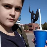 Расклейщик.
