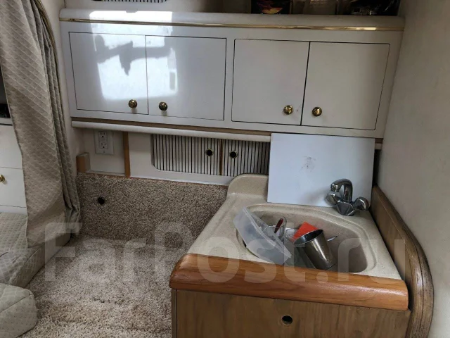 Searay Sundancer. 2000 ���, ����� 10��., ��������� ������������, 240��.�., ������ ����