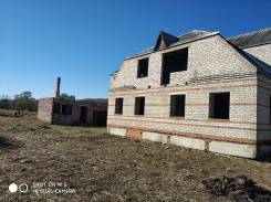 Продам дом (недострой) в центре с. Стеклянуха (Шкотовский р-н). Стеклянуха, улица Новая 4, р-н с. Стеклянуха, площадь дома 328 кв. м., электричество 1...