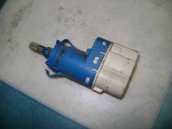 Концевик под педаль тормоза. Ford: Focus, Ranger, Galaxy, C-MAX, EcoSport, Mondeo, Fusion, Transit Connect, Maverick, Transit, Kuga, Figo, S-MAX, Fies...