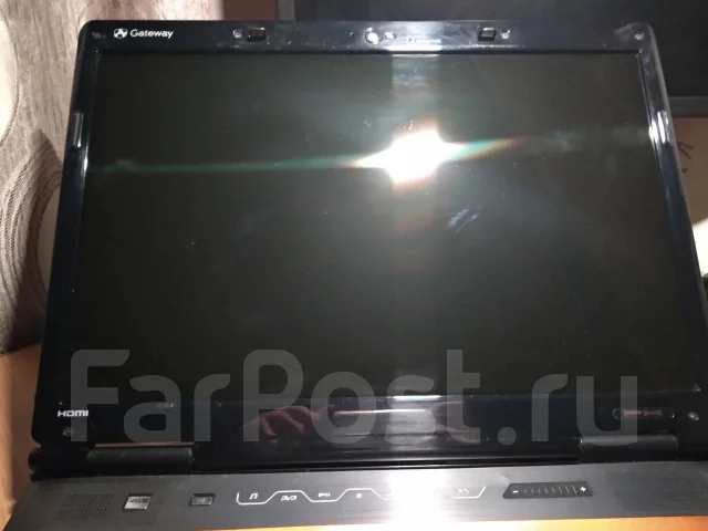 Gateway. 15.6", ��� 3072 ��, ���� 500���, WiFi: 1, Bluetooth: 1 ����