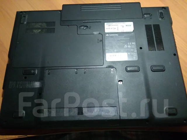 Gateway. 15.6", ��� 3072 ��, ���� 500���, WiFi: 1, Bluetooth: 1 ����