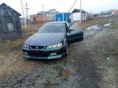 Honda Integra. механика, передний, 1.6 (170 л.с.), бензин, 999 999 тыс. км