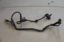 Датчик abs. Toyota Duet, M100A, M101A, M110A, M111A Daihatsu Storia, M100S, M101S, M110S, M111S, M112S Двигатели: EJDE, EJVE, K3VE