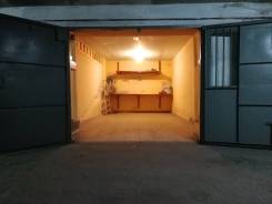 Гаражи кооперативные. бульвар Уссурийский 16, р-н Центральный, 21 кв. м., электричество