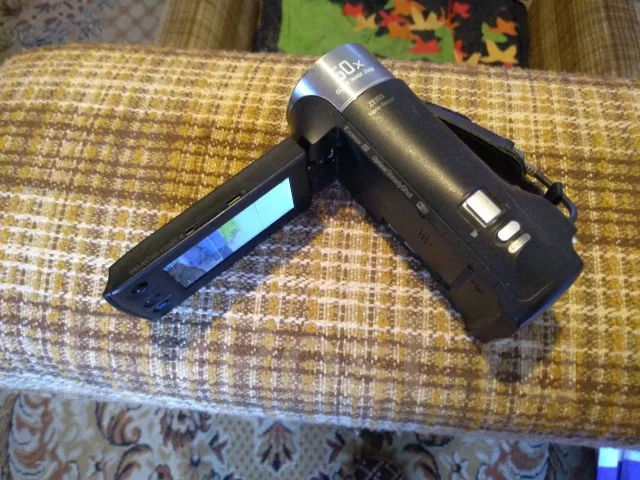 Sony HDR-PJ410. 9 - 9.9 ��, ��� ��������� ����