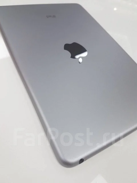 Apple iPad Mini 4 ����
