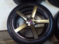 Vossen CV3 на резине 245/45/R19. 8.5x19" 5x114.30 ET38 ЦО 73,1 мм.