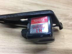 Датчик airbag. Toyota Corolla Fielder, ZZE123, ZZE123G