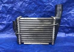 Интеркулер. Audi: A6 allroad quattro, A4, S6, A6, S4 Двигатели: AKE, APB, ARE, BAS, BAU, BCZ, BEL, BES, 1Z, AAH, ABC, ACK, ACZ, ADP, ADR, AEB, AFB, AF...