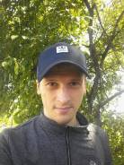 Грузчик.