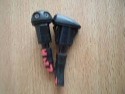 Форсунка омывателя. Mitsubishi: Lancer Cedia, L200, L300, Triton, L400, Minica Toppo, L300 Truck, Minicab, ASX, Toppo BJ Wide, Toppo BJ, RVR, Pajero J...