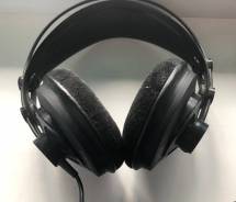 AKG