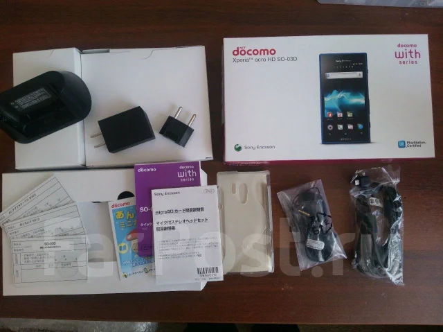 Sony Xperia acro S. �/�, �����, 3G ����