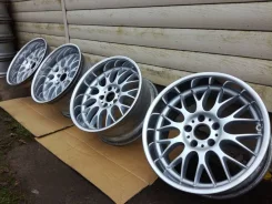 Rondell. 8.5/10.0x18", 5x120, ET13/19 ����