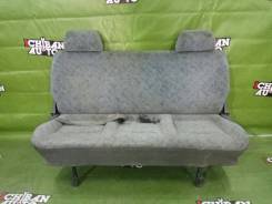 Сидение TOYOTA HIACE