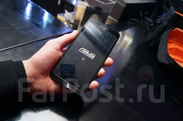 Asus ZenFone Selfie. �/�, �������, 4G LTE ����