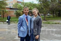 Автомойщик. Незаконченное высшее образование (студент)