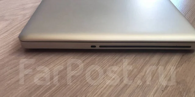Apple MacBook ����