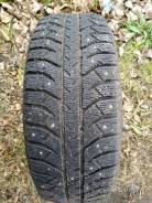 Bridgestone Ice Cruiser 7000. Зимние, шипованные, 5 %, 4 шт