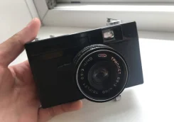 ����� ����