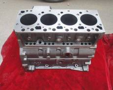 Блок цилиндров Cummins 4BT EQB 3933223 3938366 4991816 4991507 3932012 3934565 3802269 4089546 3802003