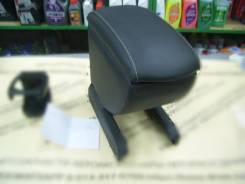 Подлокотники. Volkswagen Polo, 602, 612, 6KV2, 6KV5, 6N2, 6R1 Двигатели: AEF, AEH, AFK, AGD, AGPAQM, AGR, AHW, AKK, AKL, AKP, AKU, ALD, ALH, ALM, AMF...